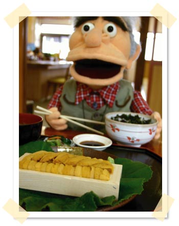 ウニ丼一つに板ウニが一枚まるごと!